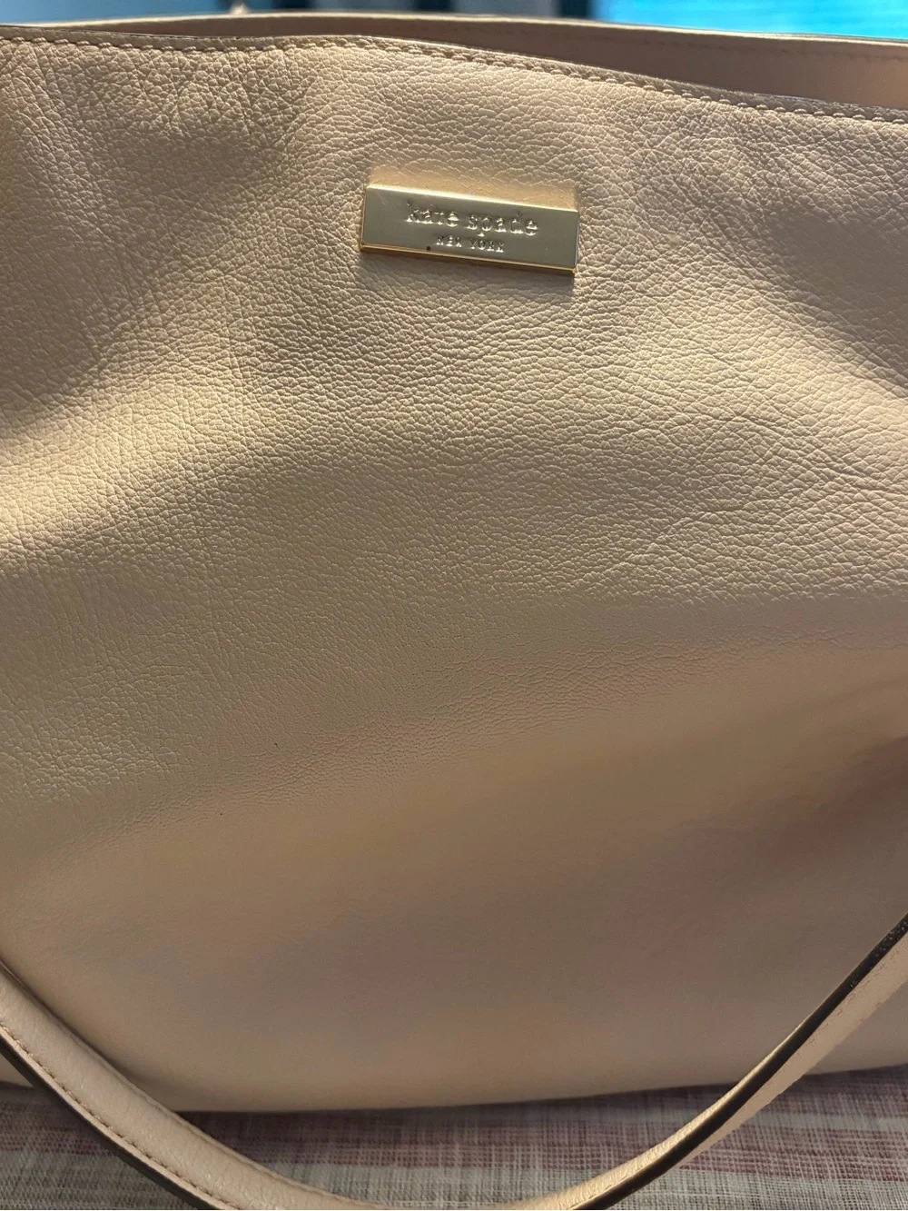 Kate Spade Cream Leather Hobo Bag - Classic Women's Handbag